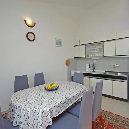 Apartment By The Sea Okrug Donji, Ciovo - 18300 Donji Okrug (Ciovo)